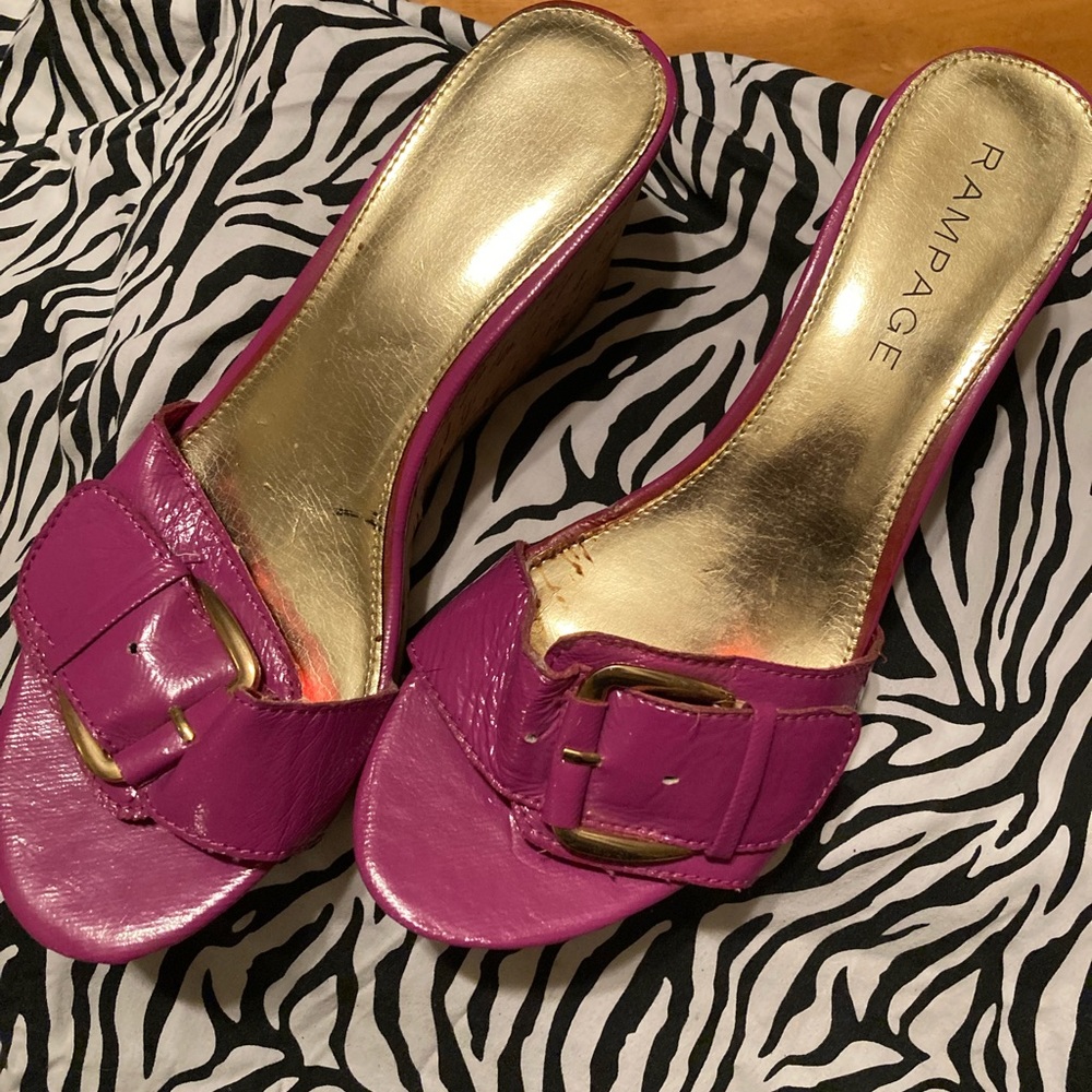 Ladies Size 9 1/2 Rampage Wedge Slides